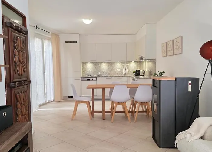 Borgo Di Apartamento *