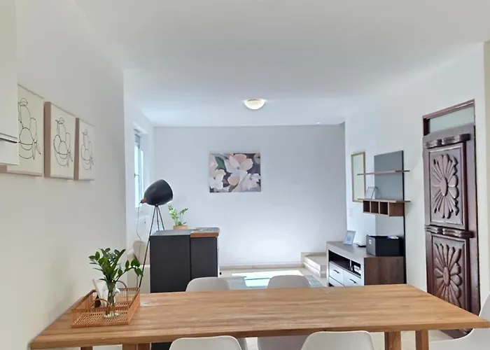 Borgo Di アパート アスコナ